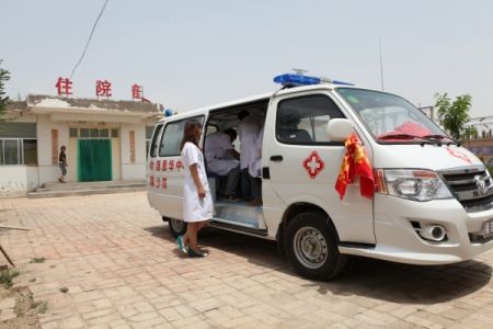 鄱阳县救护车院后返乡病重-鄱阳县救护车转院接送